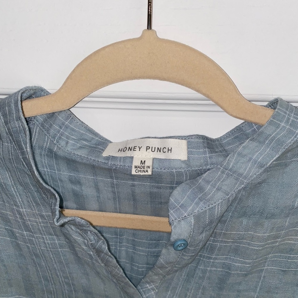 Cropped tie button down - Picture 2 of 4
